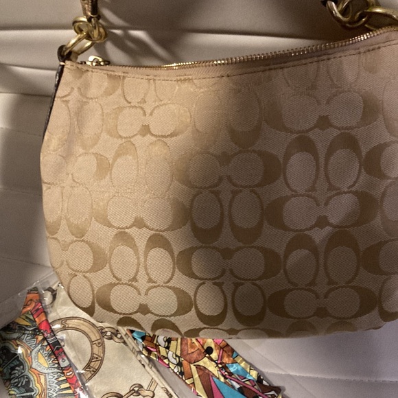 Coach bundle - Picture 6 of 11